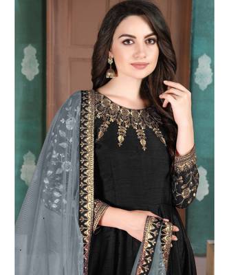 Black Golden Embroidered Anarkali Suit 3
