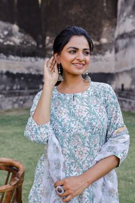 White and Green hand blocked kurta with palazzo and chanderi dupatta 4