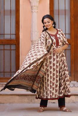 Maroon and Cream Bagru Hand Block Anarkali suit  with pant and Chanderi Dupatta 3