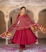 Solid maroon anarkali suit set with bandhej dupatta