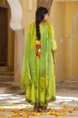 Pista Green hand blocked anarkali suit set with doria dupatta 2