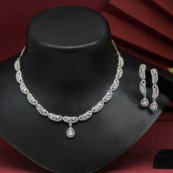 Silver necklace-sets 1