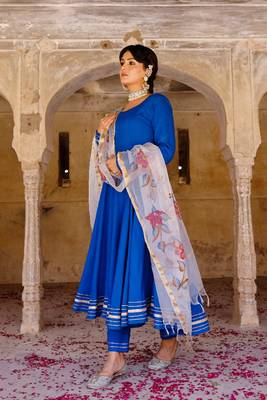 Solid blue anarkali suit set with hand painted organza dupatta 3