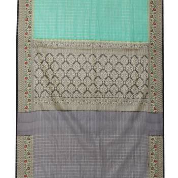 Green woven cotton saree with blouse 5