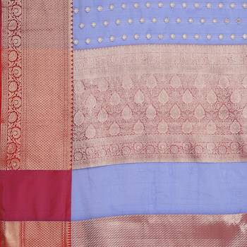 Blue woven kanchipuram silk saree with blouse 4