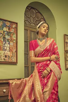 Magenta woven silk saree with blouse