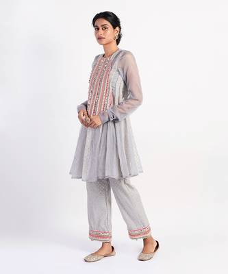 pastel Grey breeze set 3