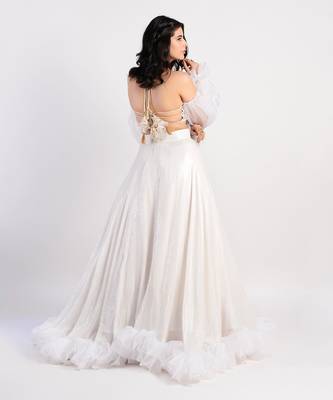 Pearl Daisy white Lehenga 3