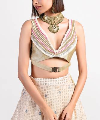 Antique almond white rose lehenga 4