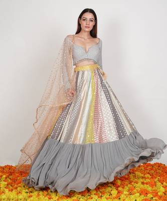 pastel gery seerat lehenga 1