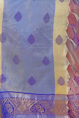 Pink Woven Organza Saree With Blouse 5
