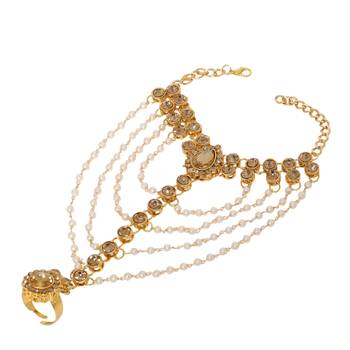 Indian Bollywood Embellished Kundan Moti Ring Bracelet Hand Harness Finger Ring Chain Bracelet for Girls Women 3