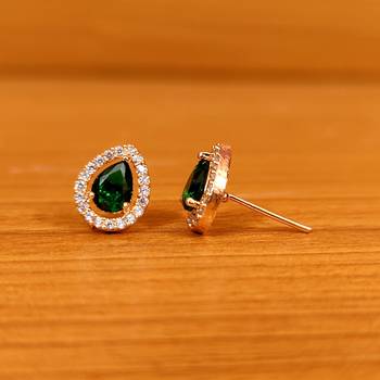Green emerald  studs 2