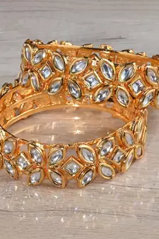 Kundan Stone Embellished Designer Bangles BD645