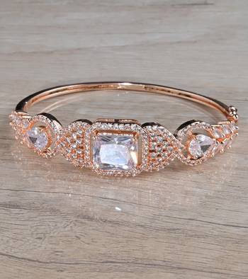 Rose Gold Plated White Stone Cubic Zirconia Bracelet BD661 1