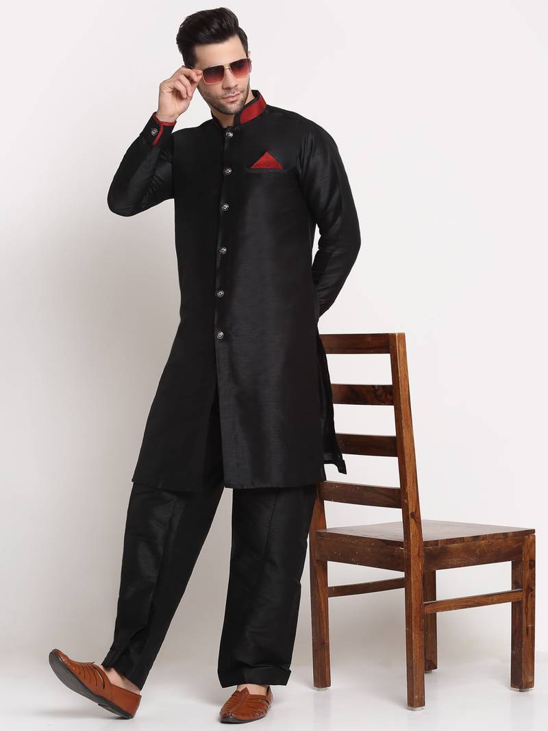 Black solid kurta with pyjama