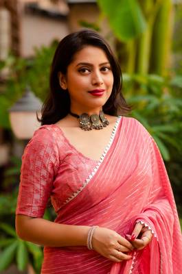Pink Woven Chiffon Saree With Blouse 1