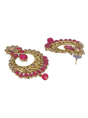 Brass and Kundan Maang Tikka And Earrings Set for Women & Girls 3