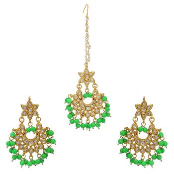 Kundan Moti Gold Platted Wedding Maang Tikka and Earrings Set for Women Girls 2