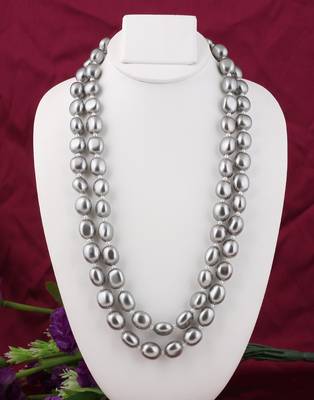 Grey pearl necklaces 1