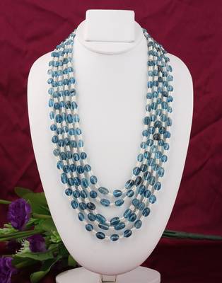 Blue pearl necklaces 1
