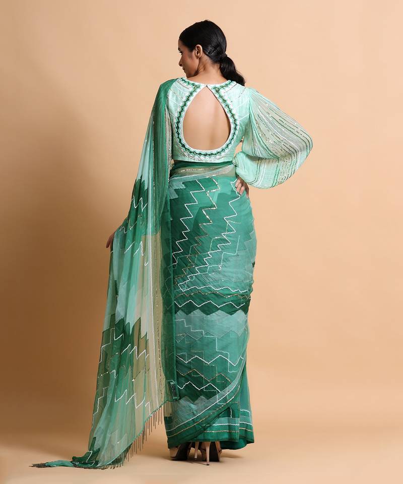 Green Chiffon Plain Saree With Blouse And Belt