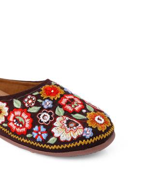 Kiana Women's Embroidered Coffee Canvas Round Toe Bellies 4