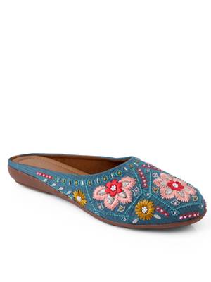 Kiana Women's Embroidered Grey Canvas Round Toe Bellies 1