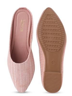 Kiana Women's Embroidered Pink Canvas Pointed Toe Bellies 2