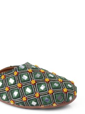 Kiana Women's Embroidered Dark Green Canvas Closed Toe Bellies 4