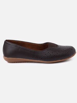 Kiana Women's Black Canvas Laser cut Round Shape Casual Bellies 3