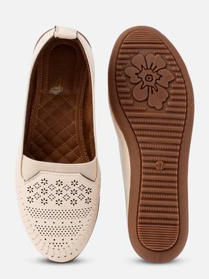 Kiana Women's Off-White Canvas Laser cut Round Shape Casual Bellies 1