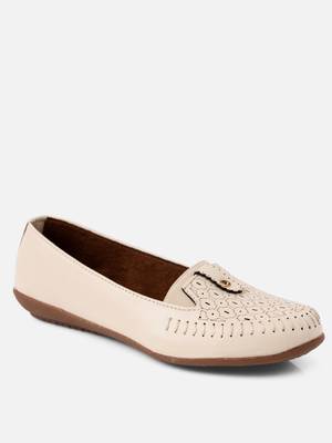 Kiana Women's Black Canvas Laser cut Round Shape Casual Bellies 4