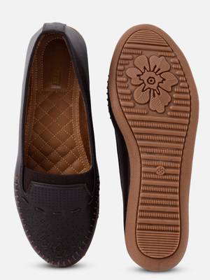 Kiana Women's Brown Canvas Laser cut Round Shape Casual Bellies 1