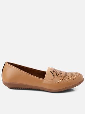Kiana Women's Light Brown Canvas Laser cut Round Shape Casual Bellies 3