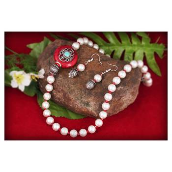 White jewellery 2