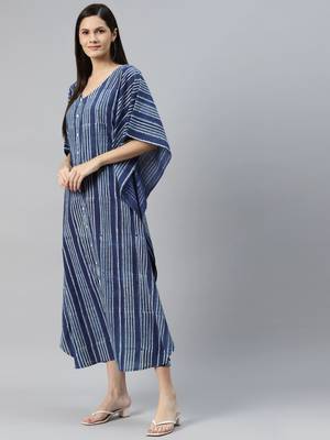 Blue printed cotton long-dresses 3