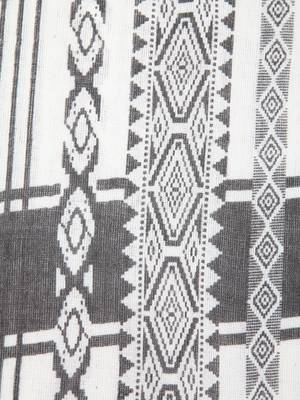 PinkLoom Women's White Printed Cotton Saree With Blouse 3