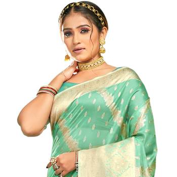 Light green woven organza saree with blouse 2