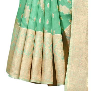 Light green woven organza saree with blouse 3