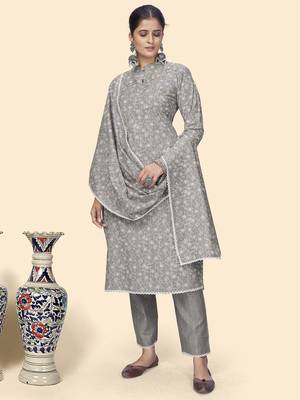 Vbuyz Women'S Print & Embroidered Straight Cotton Grey Stitched Kurta Pant With Dupatta 2