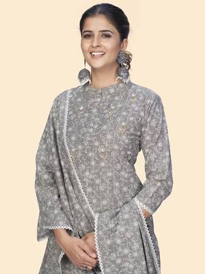 Vbuyz Women'S Print & Embroidered Straight Cotton Grey Stitched Kurta Pant With Dupatta 6