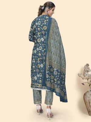Vbuyz Women'S Floral Print & Lace Work Straight Cotton Blue Stitched Kurta Pant With Dupatta 3