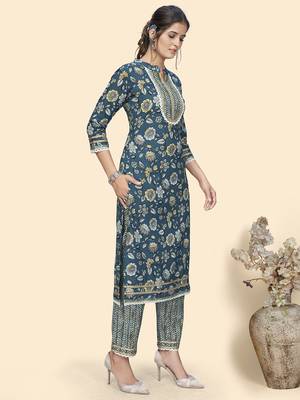 Vbuyz Women'S Floral Print & Lace Work Straight Cotton Blue Stitched Kurta Pant With Dupatta 5