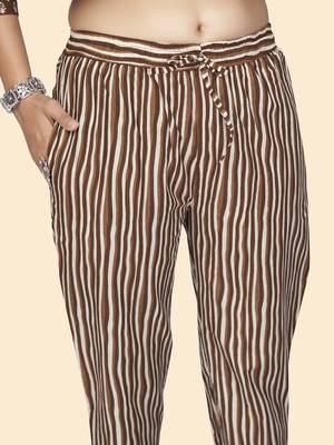 Vbuyz Women'S Print & Embroidered Straight Cotton Brown Stitched Kurta Pant With Dupatta 8