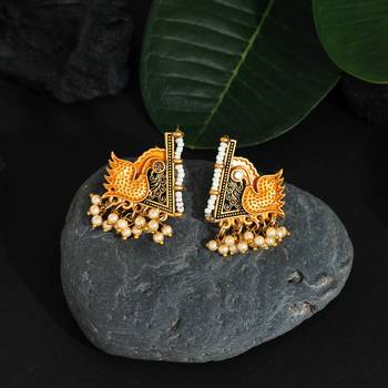 Yellow danglers-drops 2