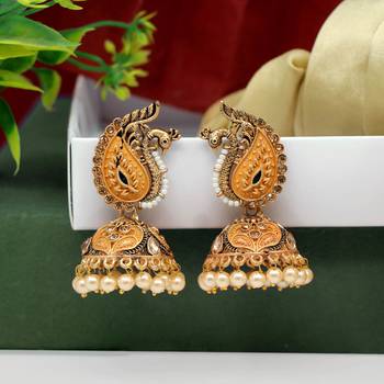 Gold jhumkas 1