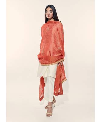 Arya Set - Off White 1