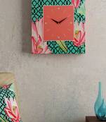 SEJ by Nisha Gupta Floral Green Framed  Analogue Wall clock