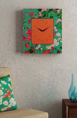 SEJ by Nisha Gupta Floral Green Framed  Analogue Wall clock 1